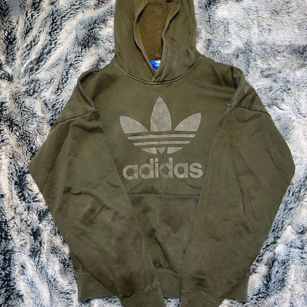 Crop Adidas hoodie